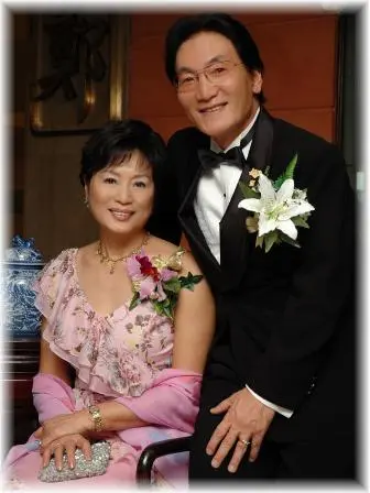 Leonard & Esther Kim